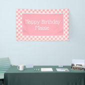 Roze Witte Gingham Little Girl's Happy Birthday Spandoek (Beurs)