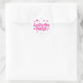 Roze & Witte Glittersterren Laten we naar het Fees Ronde Sticker (Tas)