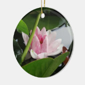 Roze Witte Lotus Bloem Fotografie Keramisch Ornament (Links)