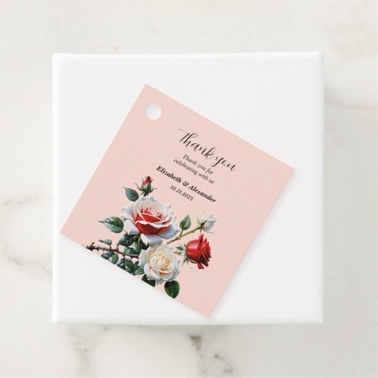  roze witte rode rozen bloemenbruiloft bedankjes labels (In situ)