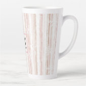 Roze Witte Sneeuwvlokken Strepen Monogram Latte Mok (Rechts)