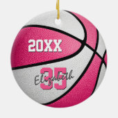 roze witte sportbeugel memento basketbal keramisch ornament (Achterkant)
