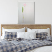 Roze witte Tulp in Vase Canvas Afdruk (Insitu (Slaapkamer))