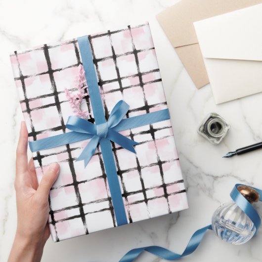 Roze Witte Zwarte Strepen Cadeaupapier (Geschenken)