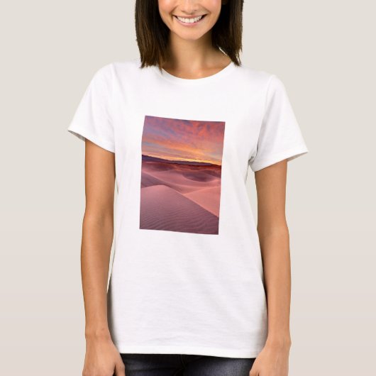 Roze zandduinen, Death Valley, CA T-shirt (Voorkant)