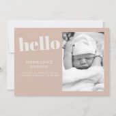 Roze zandsteen typografie baby shower aankondiging (Voorkant)