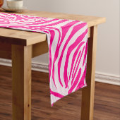Roze zebraprintpatroon korte tafelloper (Voorbeeld)