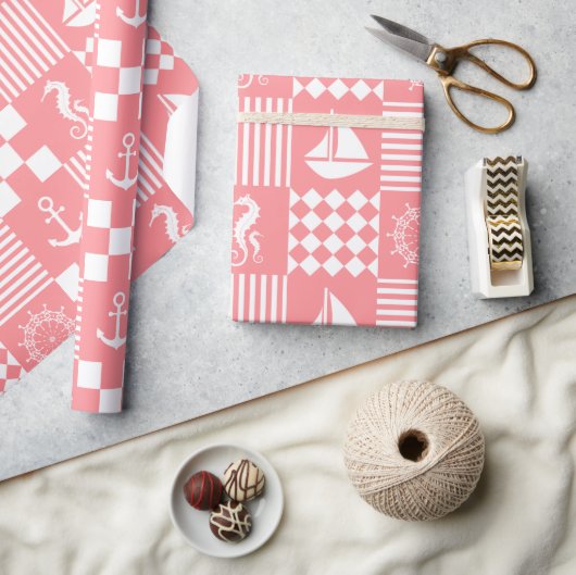 Roze zeilbootpatroon cadeaupapier (Crafts)