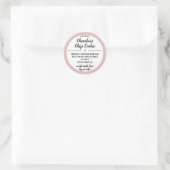 Roze zelfgemaakte chocoladekranskoek ronde sticker (Tas)