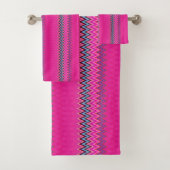 Roze Zigzag Bad Handdoek (Insitu)