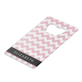 Roze Zigzag, Roze Chevron, Golfpatroon, Jouw naam Creditkaart Flessenopener (Achterkant Gekanteld)