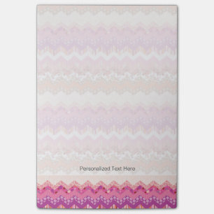 Roze zigzagachtergrond post-it® notes