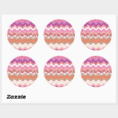 Roze zigzagachtergrond ronde sticker (Vel)