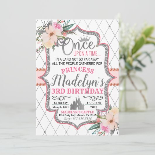 Roze Zilveren Bloemen Prinses Verjaardag Uitnodigi Kaart (Staand voorkant)