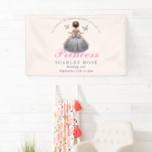 Roze zilveren prinsessenjurk Sprookjesverjaardagsf Spandoek (Insitu)