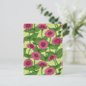 Roze Zinnias op lichtgroen Briefkaart (Staand voorkant)