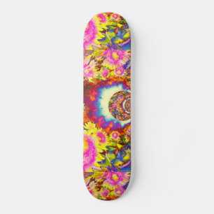 Roze zonnebloemvelden persoonlijk skateboard