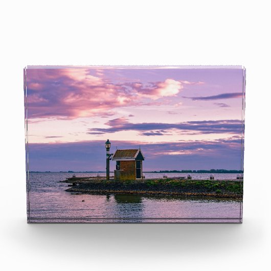 Roze zonsondergang over het meer fotoblokken (Voorkant)