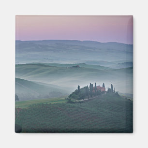 Roze zonsopgang boven een Toscaanse landschapsmagn Magneet