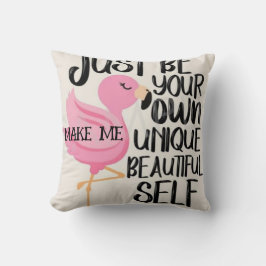 ROZE ZWAN EN ZWART LETTERTYPE ONTWERP OP KUSSENHOE KUSSEN