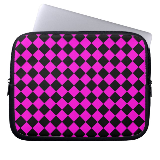 Roze Zwart Checker Diamant Patroon Laptop Sleeve (Voorkant)