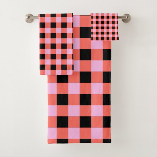 Roze Zwart geruit Gingham Patroon Bad Handdoek (Insitu)