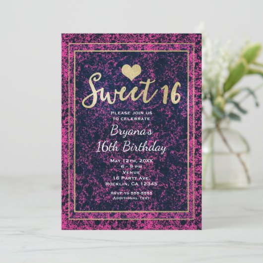 Roze & zwart gouden Sweet 16 moderne uitnodiging v (Staand voorkant)