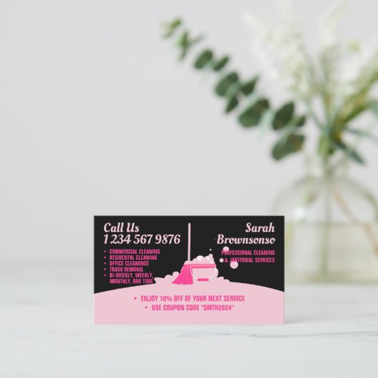 Roze Zwart Schoonmaak Service Maid Janitorial Coup Visitekaartje (Staand voorkant)