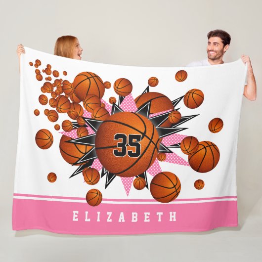 Roze Zwart Sportkamer Decor Basketballen Sterren Fleece Deken (In situ)
