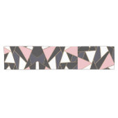 Roze Zwart Wit Abstracte Driehoeken Korte Tafelloper (Horizontaal)
