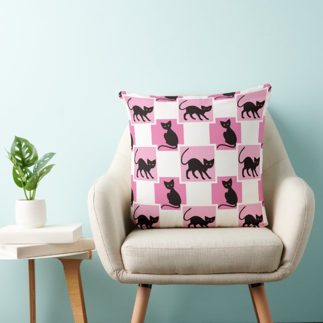 ROZE ZWART & WIT HALLOWEEN ZWARTE KATTEN KUSSEN (Stoel)