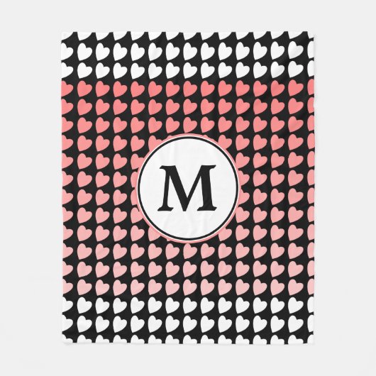 Roze zwart-wit hartpatroon monogram fleece deken (Voorkant)