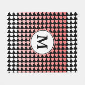 Roze zwart-wit hartpatroon monogram fleece deken (Voorkant (Horizontaal))