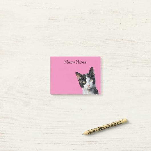 Roze Zwart Wit Kitty Kat Post-it® Notes (Op bureau)