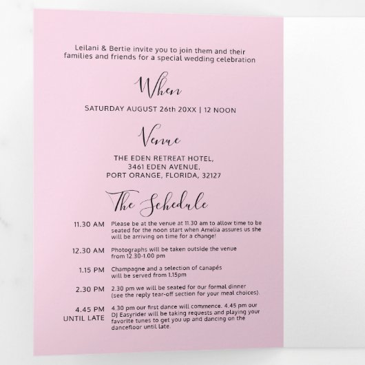 Roze, zwart wit klein hartje trouw all-in-one drieluik uitnodiging (Binnenzijde eerst)