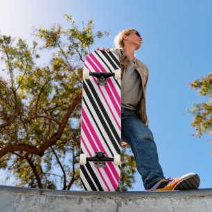 Roze Zwart Wit Strepen Patroon Ontwerp  Persoonlijk Skateboard