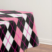 Roze Zwart Witte Argyle Diamant Ontwerp Tafelkleed (Voorbeeld)