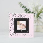 Roze Zwarte Baby Meisje Foto Doop Uitnodigingen (Staand voorkant)