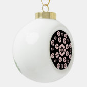 Roze/Zwarte Bloemendesign Keramische Bal Ornament (Links)