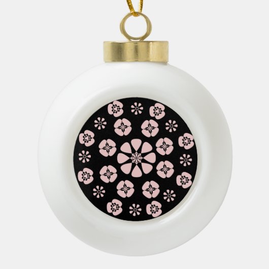 Roze/Zwarte Bloemendesign Keramische Bal Ornament (Voorkant)
