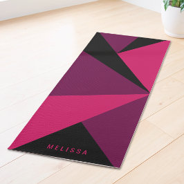 Roze Zwarte En Paarse Driehoek Kleurblokken & Naam Yogamat