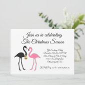 Roze Zwarte Flamingo's Kerstfeest Uitnodiging (Staand voorkant)
