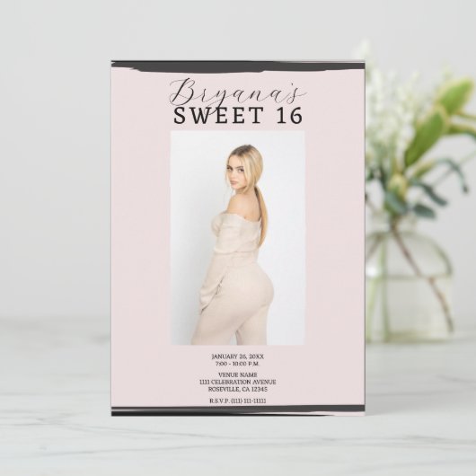 Roze & Zwarte Fotolijst Trendy Moderne Sweet 16 Kaart (Staand voorkant)