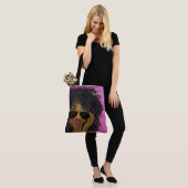 Roze zwarte kunst met roze Sorority Tote Bag (Op model)