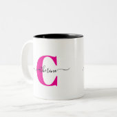 Roze Zwarte Minimalistische Elegante Script Monogr Tweekleurige Koffiemok (Voorkant links)
