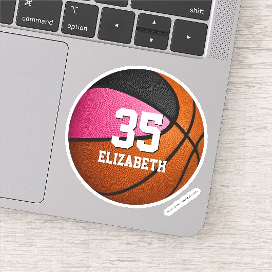 Roze zwarte teamkleuren meisjes basketbal sticker (Detail)