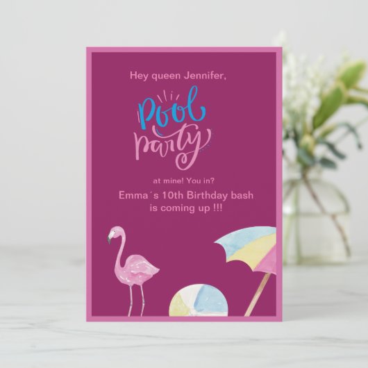 roze zwembadfeest spetterende verjaardagsuitnodigi kaart (Staand voorkant)