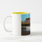 Rozel-haven bij laag getij, Jersey Tweekleurige Koffiemok (Links)