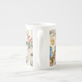 Rozen, anemonen, orchideeën op een romige strepen. porselein kop (Achterkant)