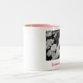 Rozen blokkeren altijd de Mok van koffie (Center)